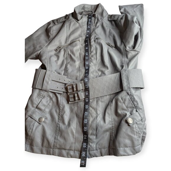 Last Kiss Faux Leather Chic Light Gray Belted Jacket Women's Size Large - Picture 13 of 14